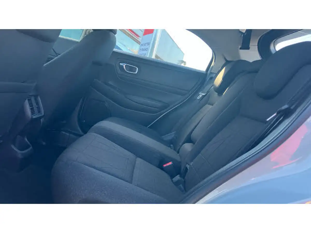 2022-honda-hr-v-15-i-mmd-elegance-big-36