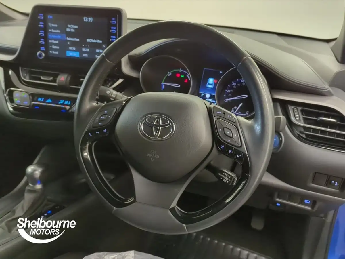 2021-toyota-c-hr-18-vvt-i-icon-parking-pack-big-3