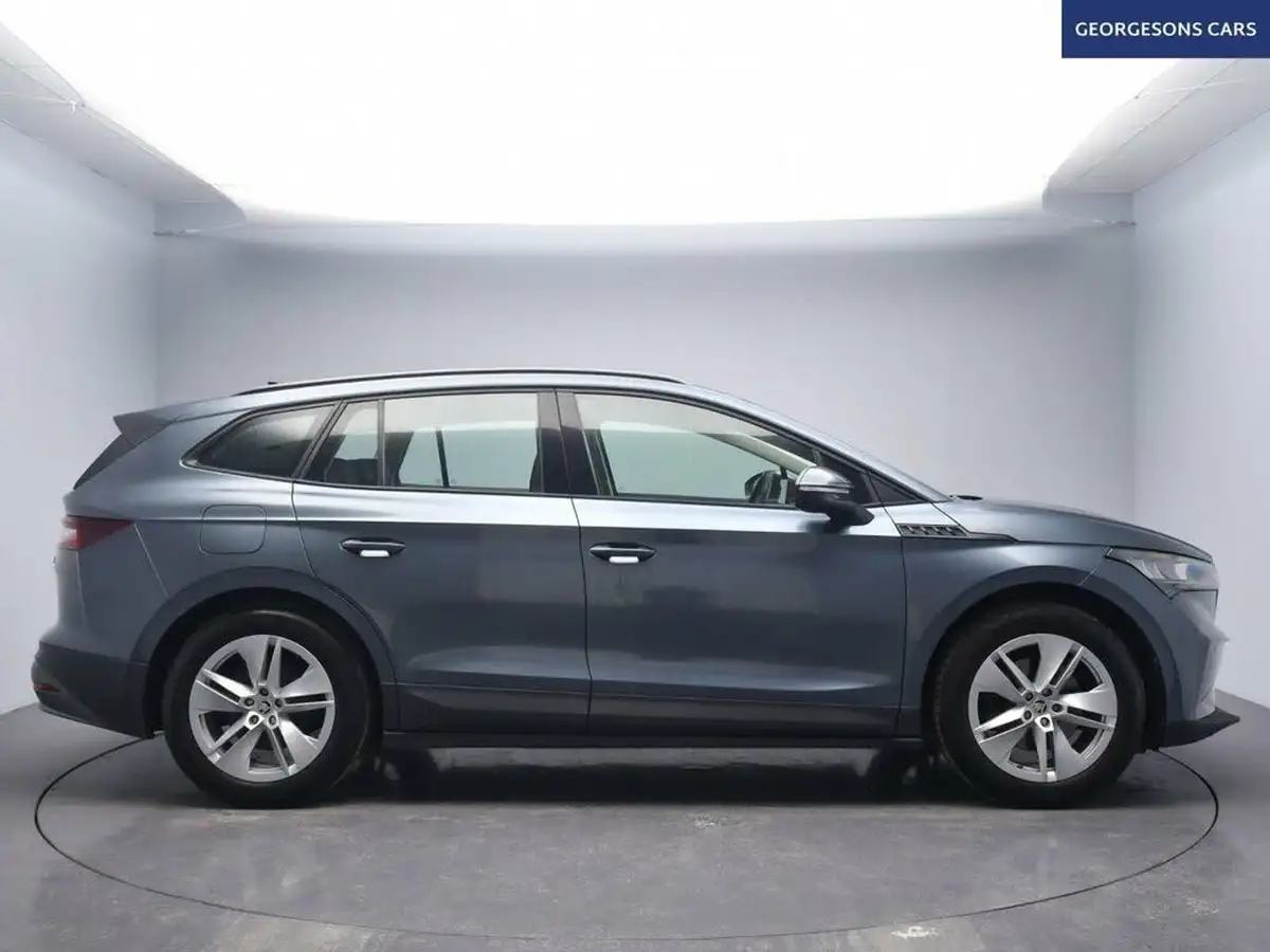 2021-skoda-enyaq-e-60-eco-suite-62-kwh-big-2