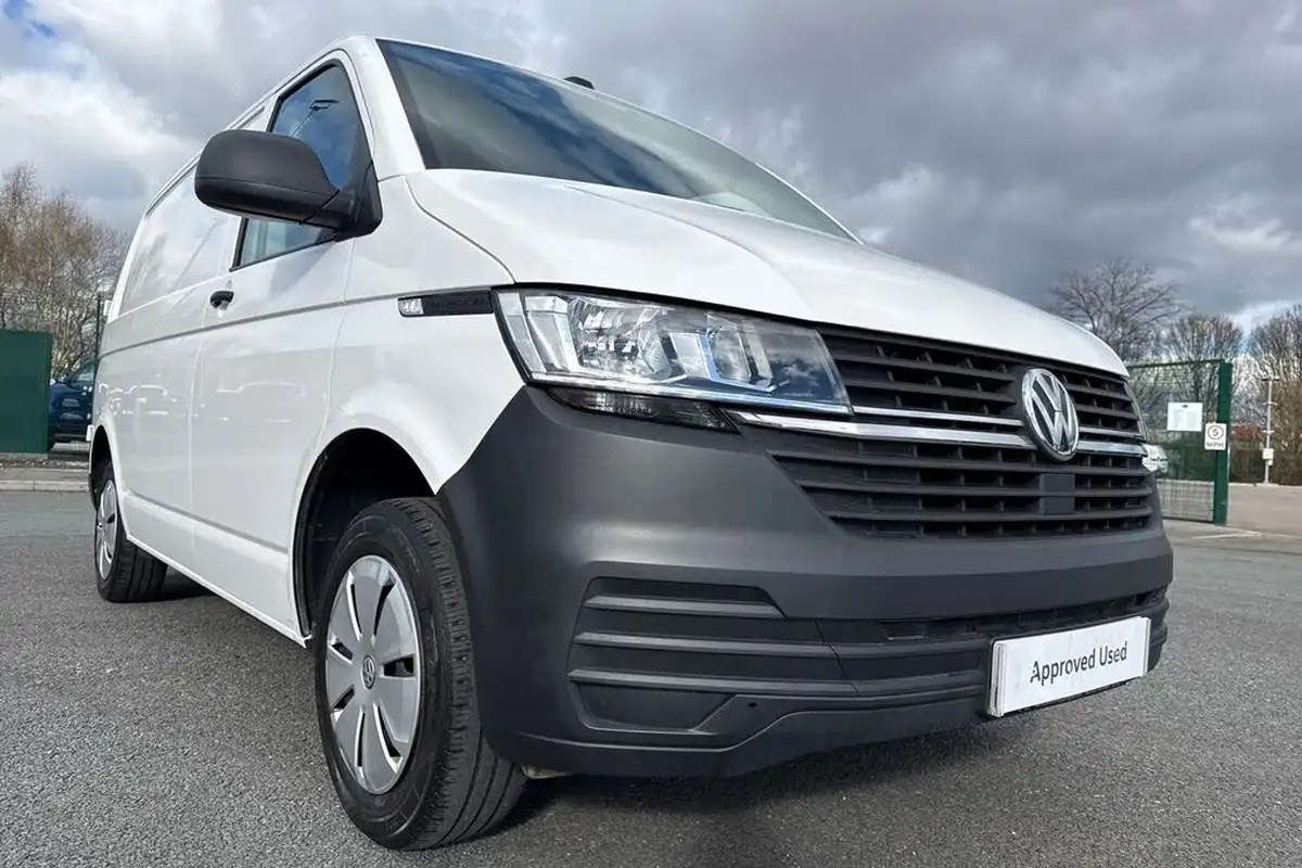 2022-volkswagen-transporter-20tdi-t28-startline-bmt-swb-110pseu6dt-e-big-15