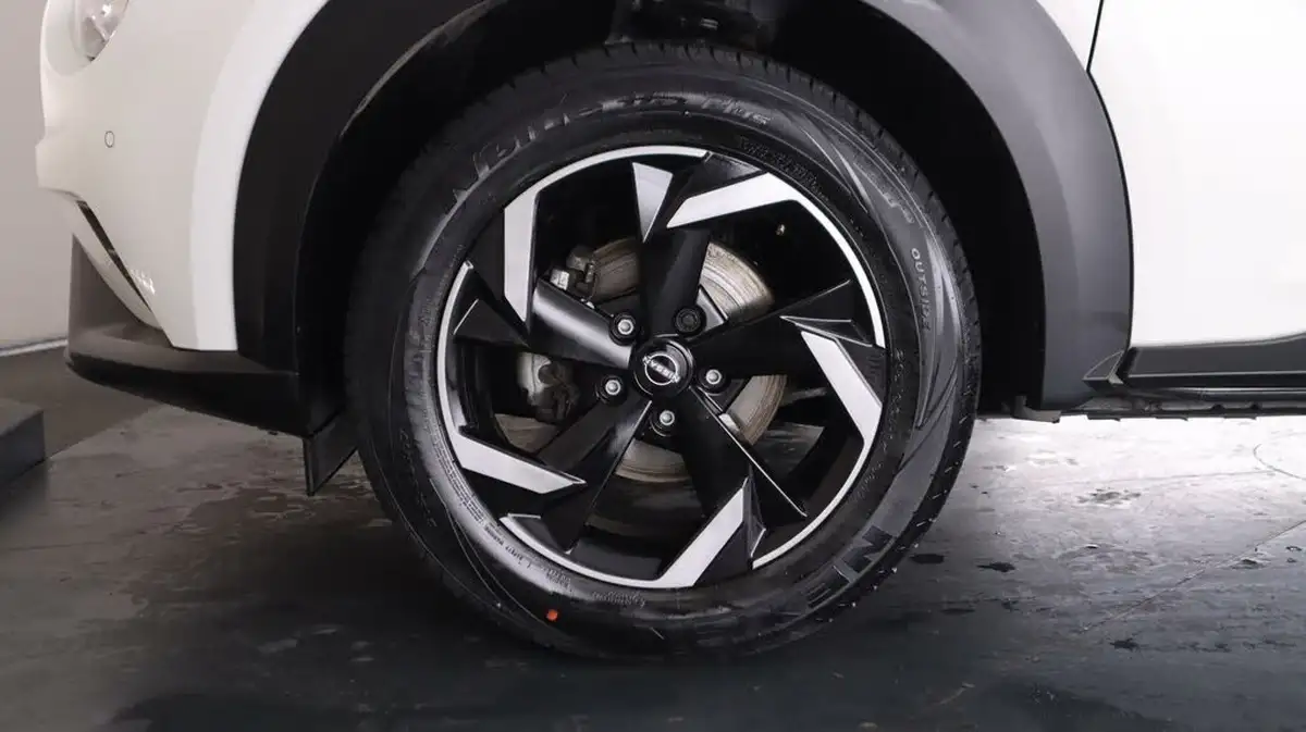 2023-nissan-juke-10-dig-t-n-connecta-big-18