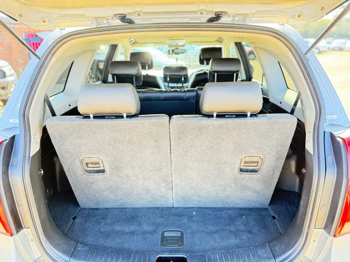 2013-chevrolet-captiva-22td-ltz-auto-big-31