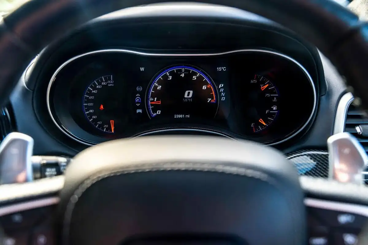 2019-jeep-grand-cherokee-62-hemi-trackhawk-big-8