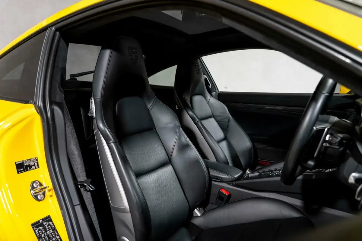2016-porsche-911-30-carrera-4-s-coupe-pdk-big-18