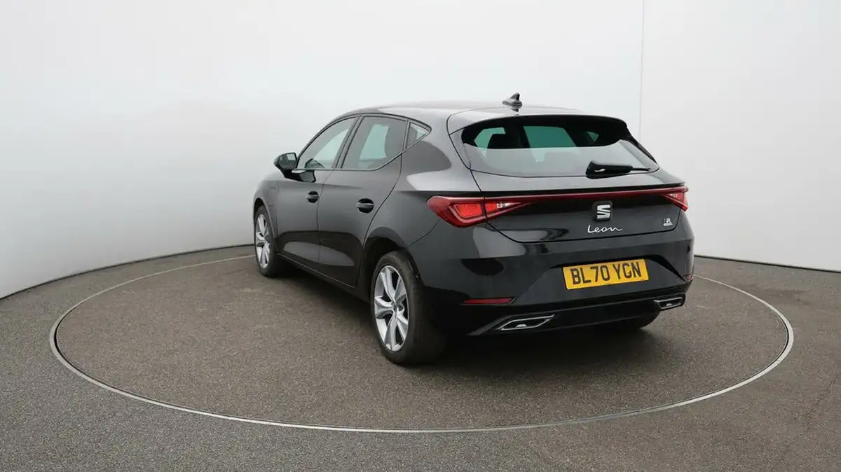 2020-seat-leon-14-e-hybrid-fr-hatchback-big-61