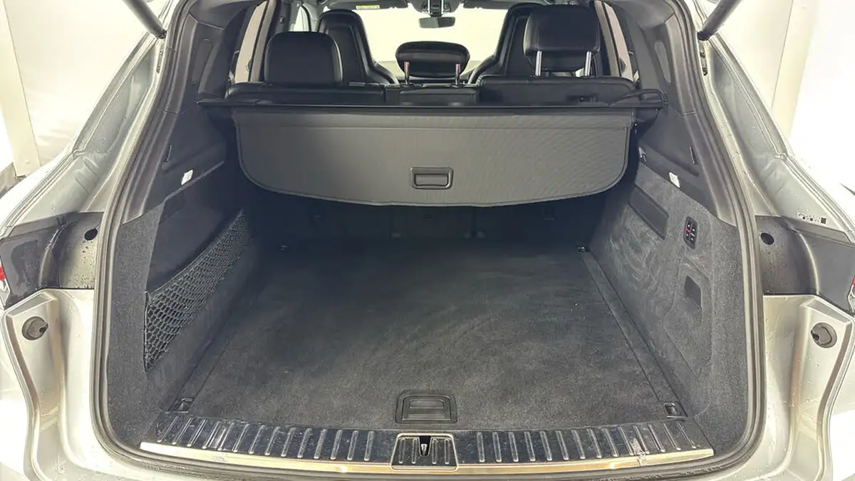 2019-porsche-cayenne-30-v6-s-big-14