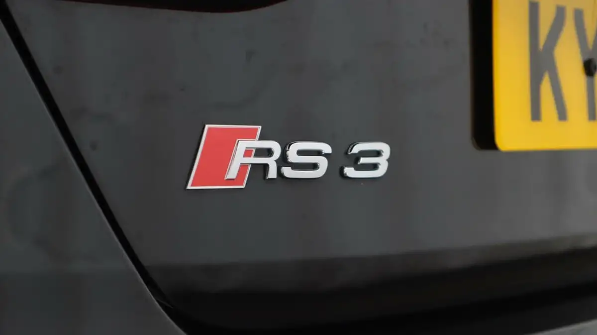 2022-audi-rs3-25-tfsi-saloon-4d-big-20