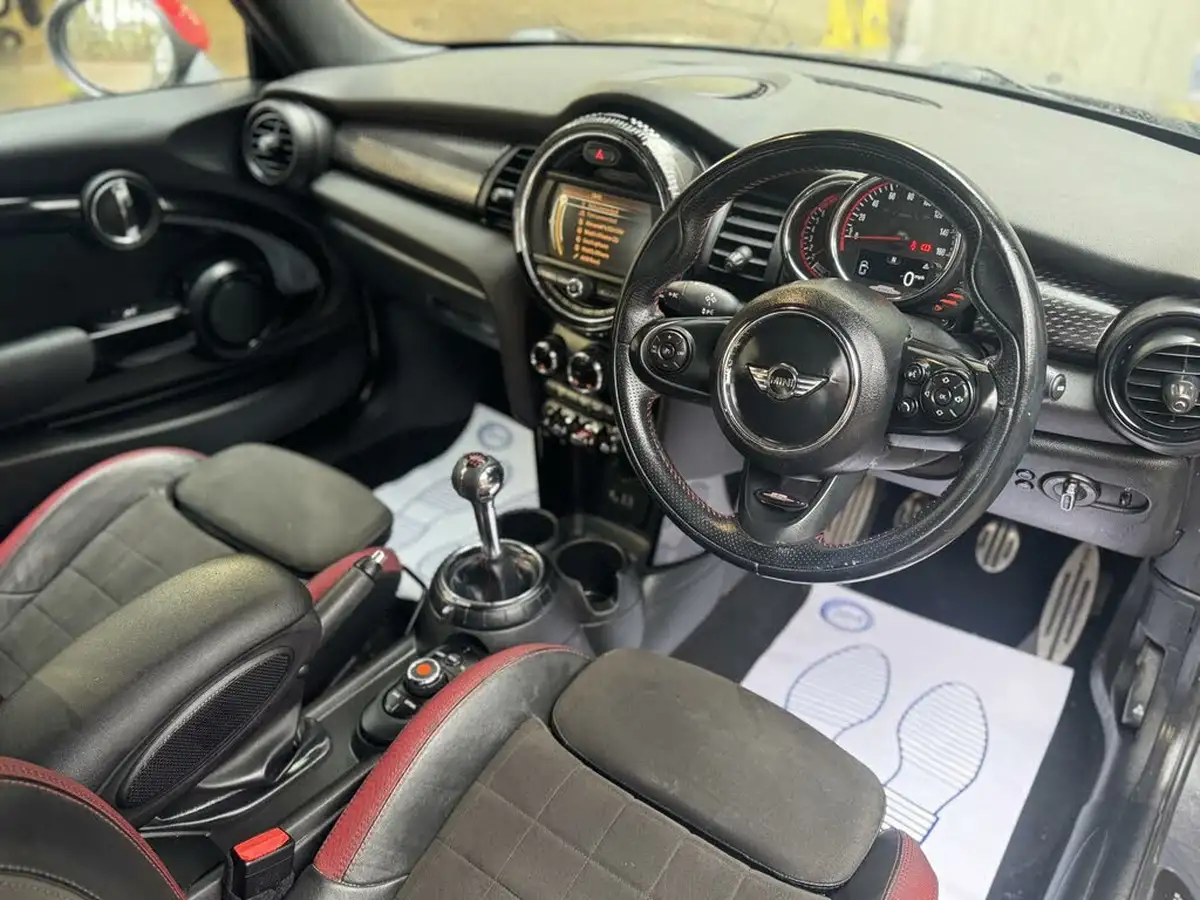 2016-mini-cooper-20-cooper-jcw-big-1