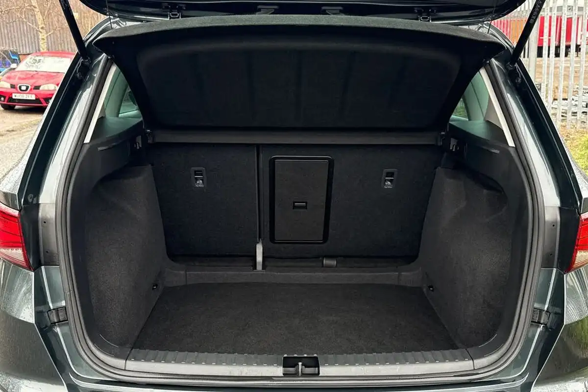 2022-seat-ateca-15-ecotsi-fr-sport-big-5