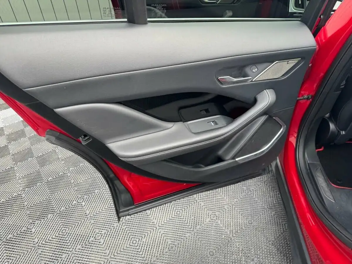 2019-jaguar-i-pace-ev400-hse-big-22