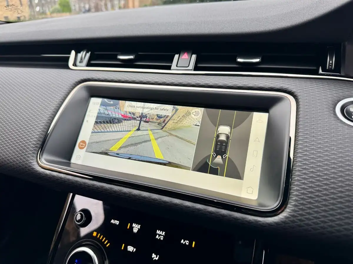 2021-land-rover-range-rover-evoque-15-p300e-r-dynamic-s-big-27