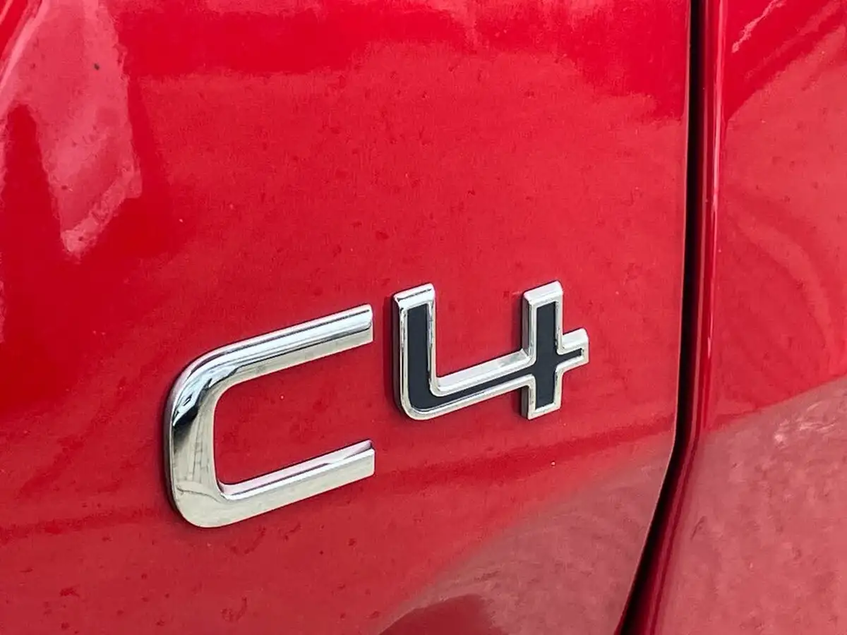 2021-citroen-c4-12-puretech-shine-plus-130ps-big-27