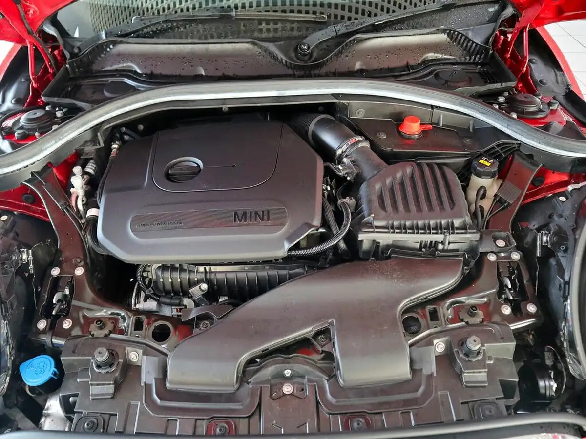 2020-mini-clubman-15-cooper-classic-big-35