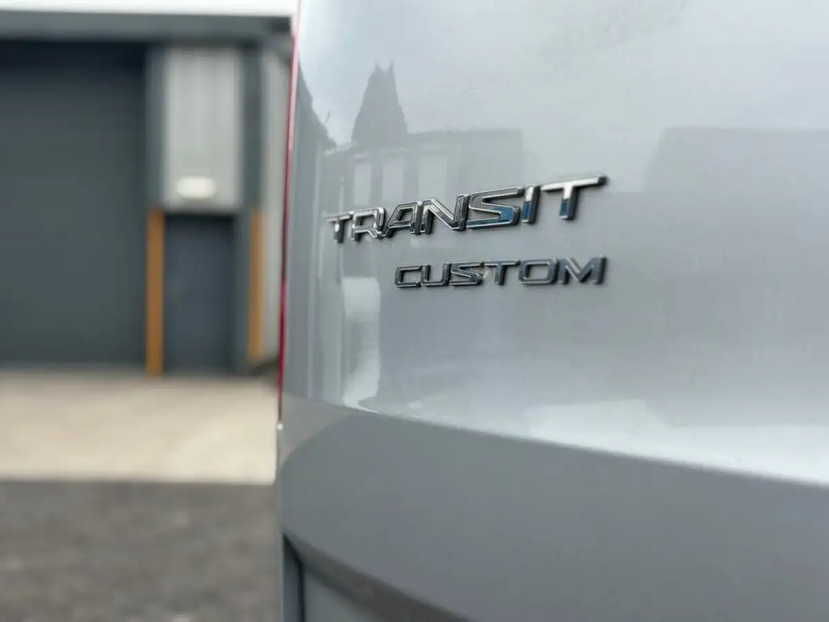 2023-ford-transit-custom-20tdci-300-l1h1-limited-130pseu6dt-double-cab-in-van-1997cc-big-11