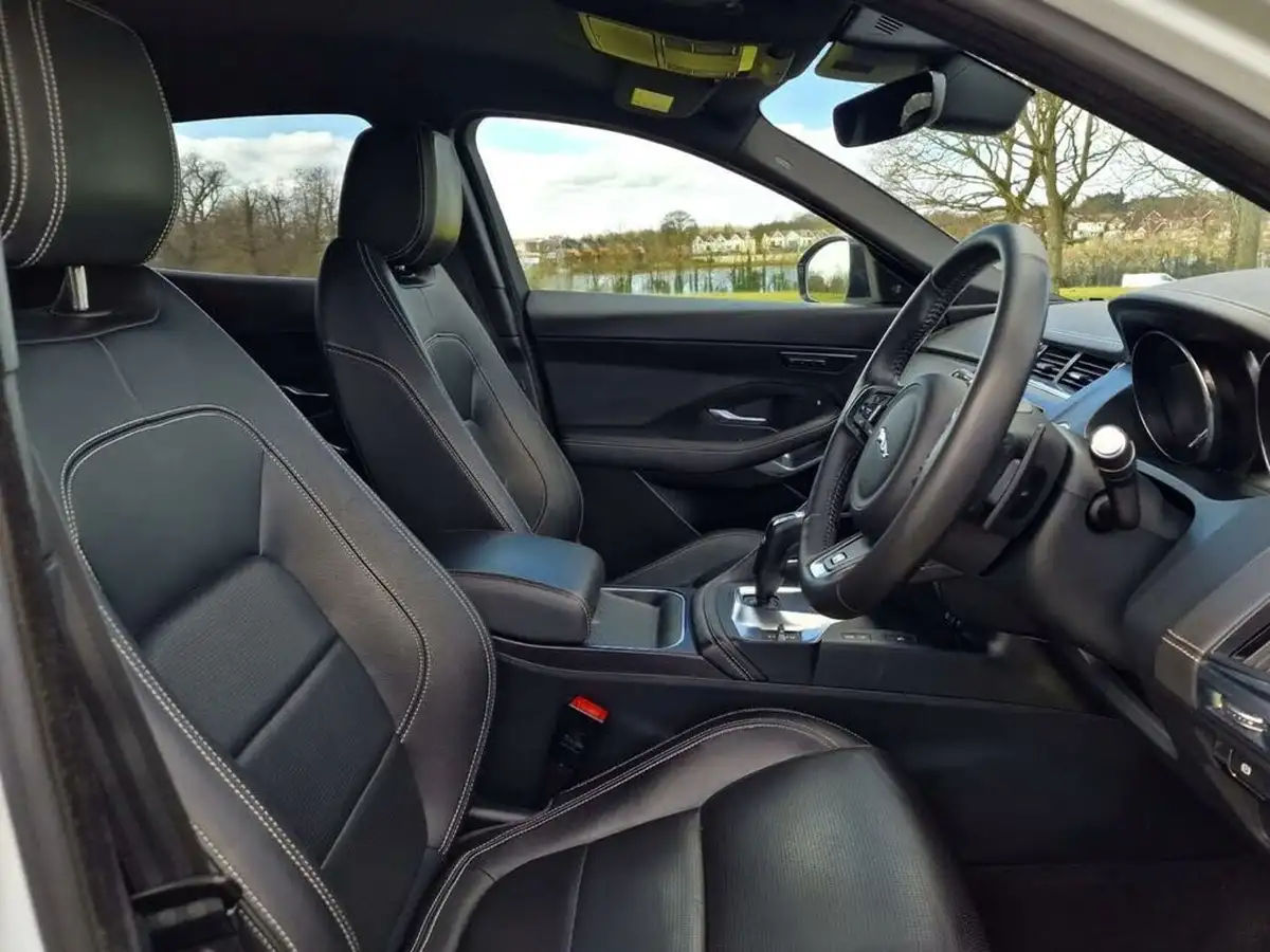 2019-jaguar-e-pace-20-i4d-r-dynamic-se-180ps-awd-auto-big-6