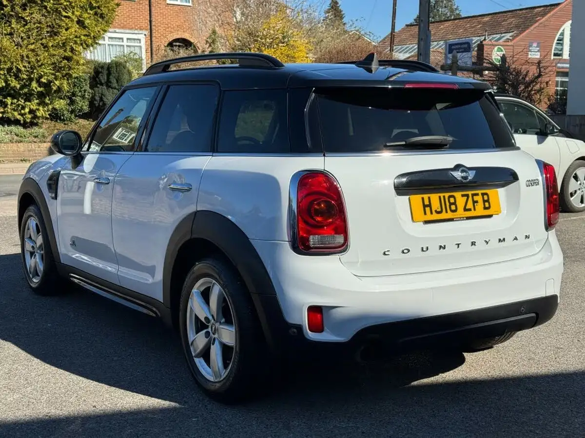 2018-mini-countryman-15-cooper-ss-all4-big-5