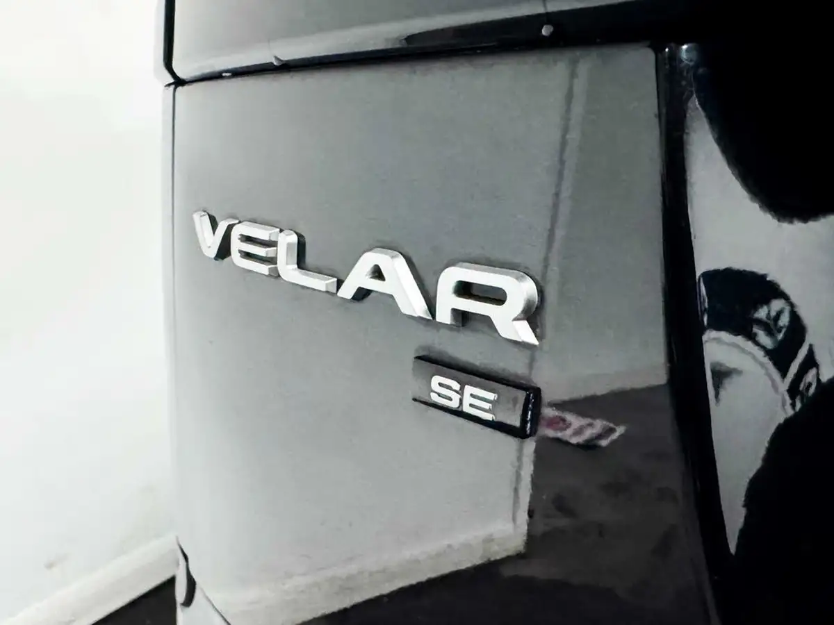 2021-land-rover-range-rover-velar-20-d200-se-big-12