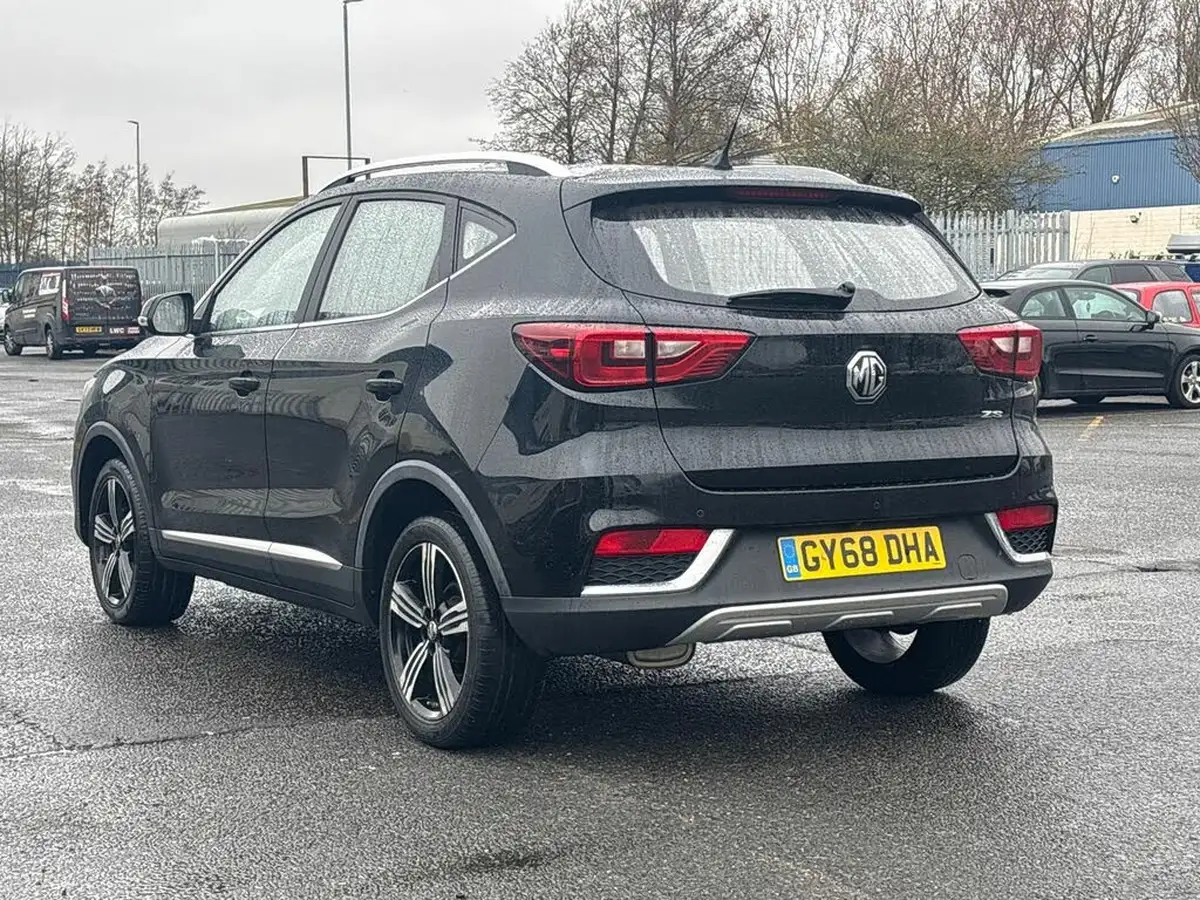 2018-mg-zs-suv-10t-gdi-exclusive-big-4
