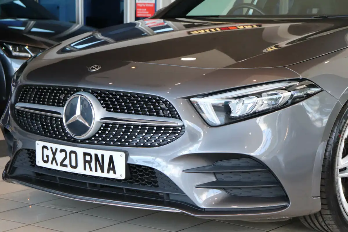 2020-mercedes-benz-a-class-20d-a200d-amg-line-hatchback-5d-big-66