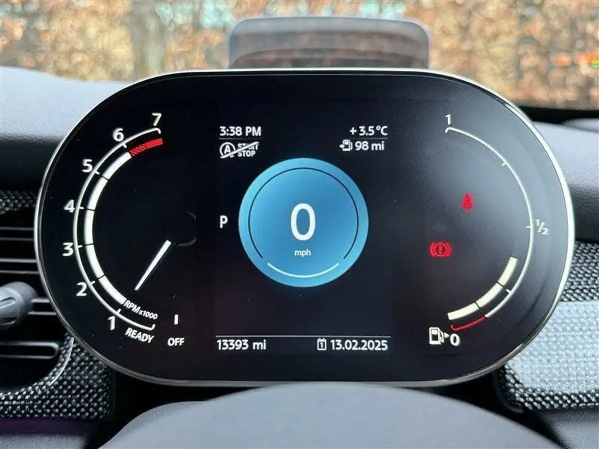 2021-mini-cooper-15-cooper-exclusive-hatchback-5d-auto-big-11