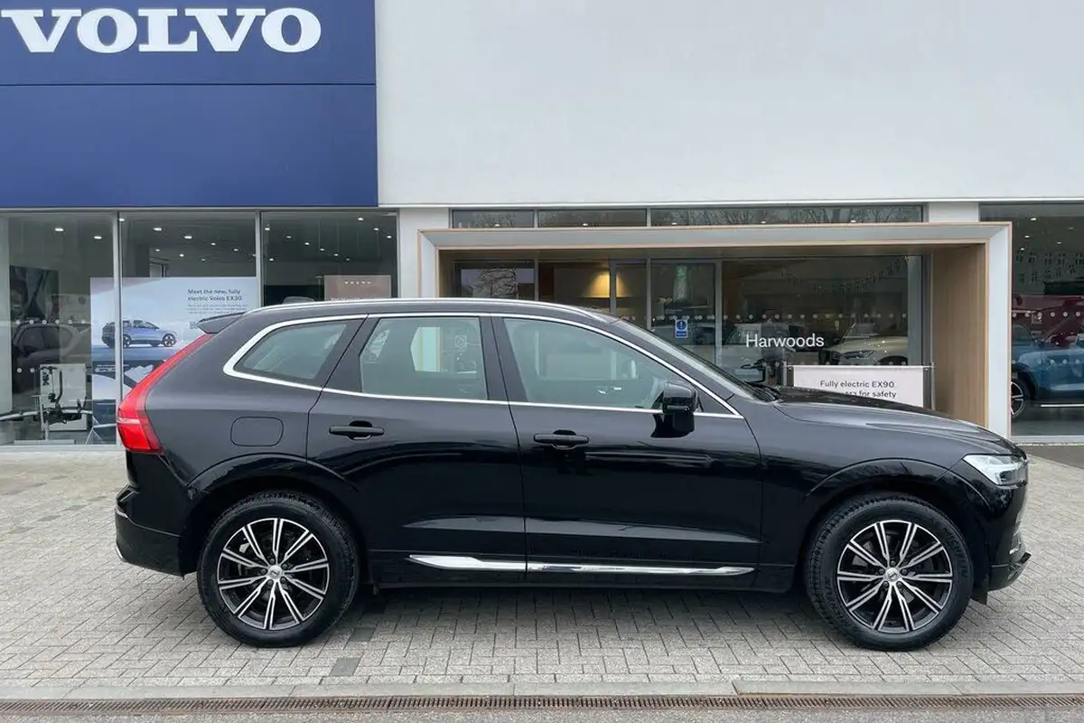 2021-volvo-xc60-20td-b4-inscription-awd-big-1