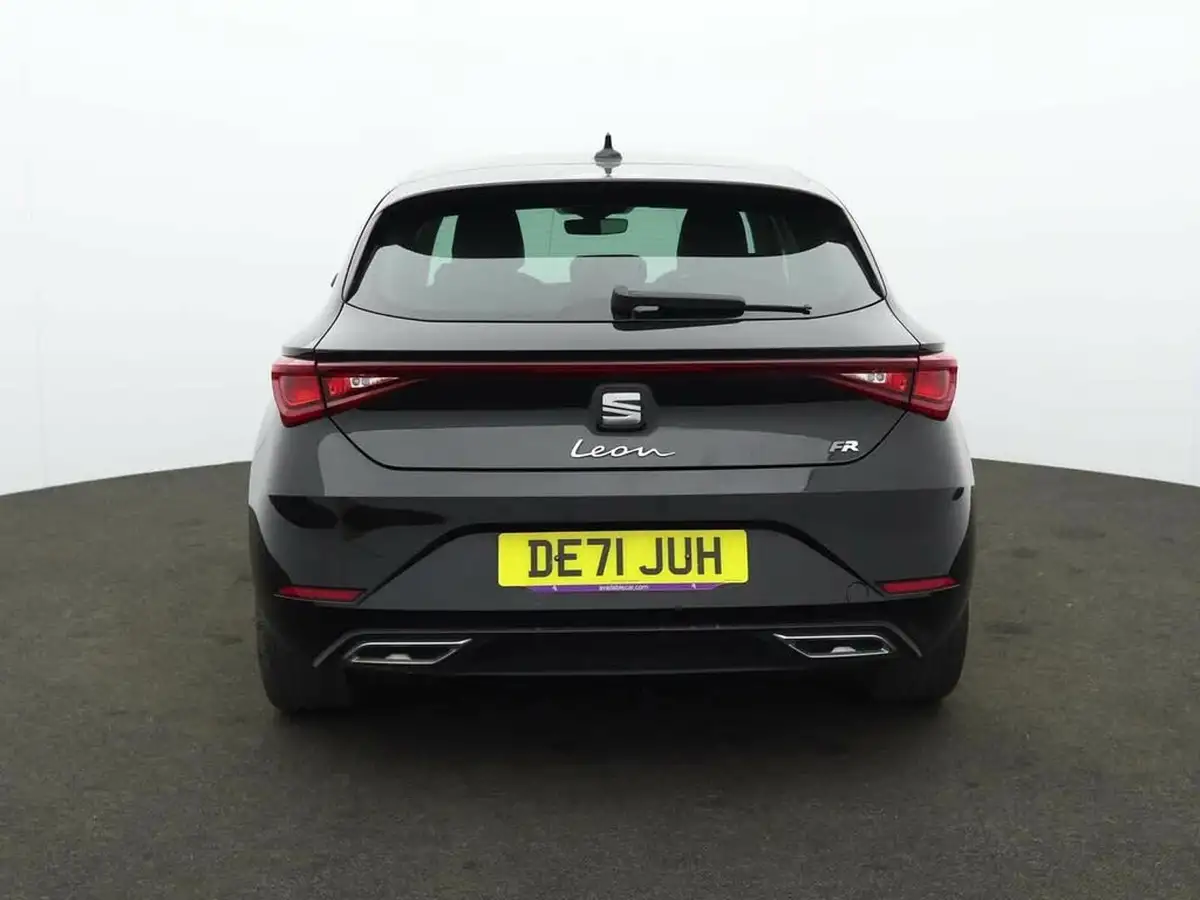 2021-seat-leon-15-tsi-evo-fr-130ps-hatchback-big-3