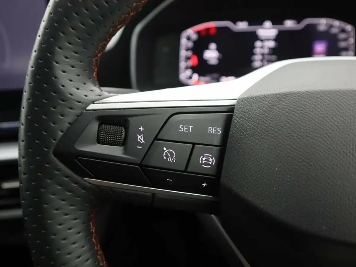 2021-seat-leon-15-tsi-evo-fr-130ps-hatchback-big-31