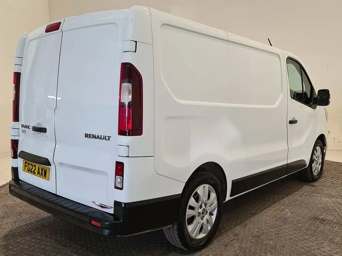 2022-renault-trafic-20dci-sl28-130-sport-big-27