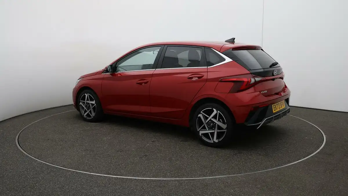 2024-hyundai-i20-10-t-gdi-premium-big-5