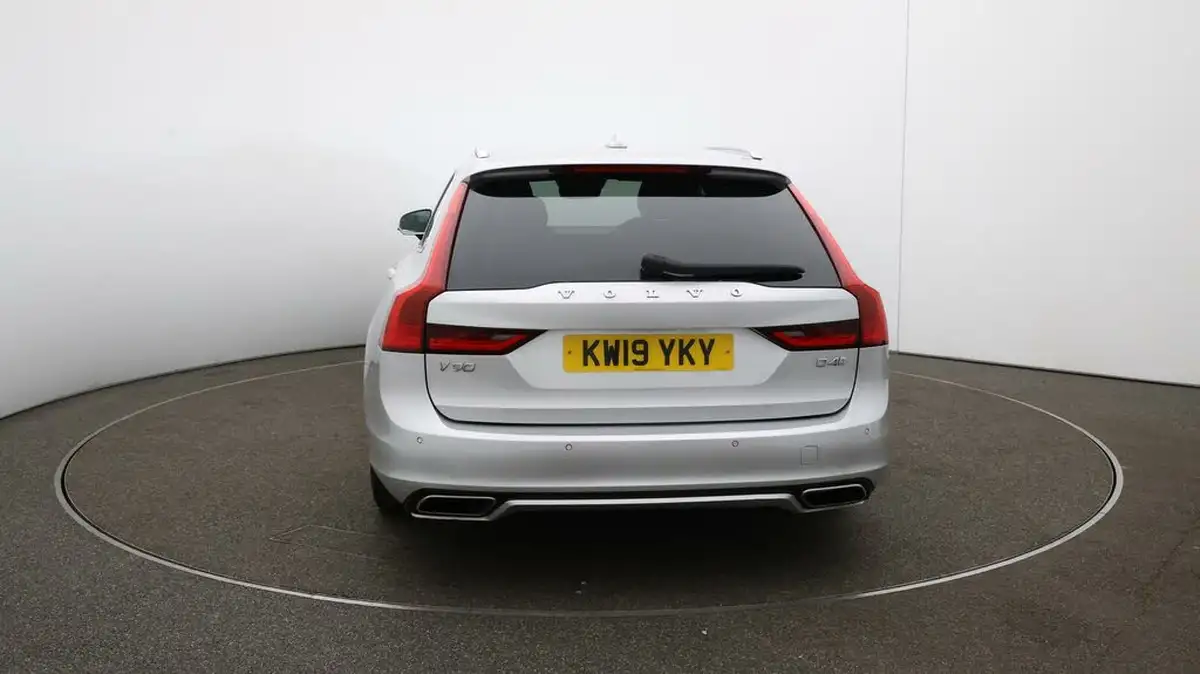 2019-volvo-v90-20td-d4-r-design-big-51