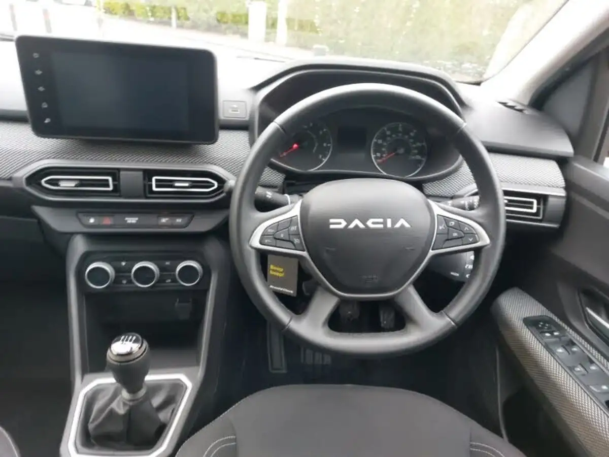 2024-dacia-jogger-10-tce-expression-big-6