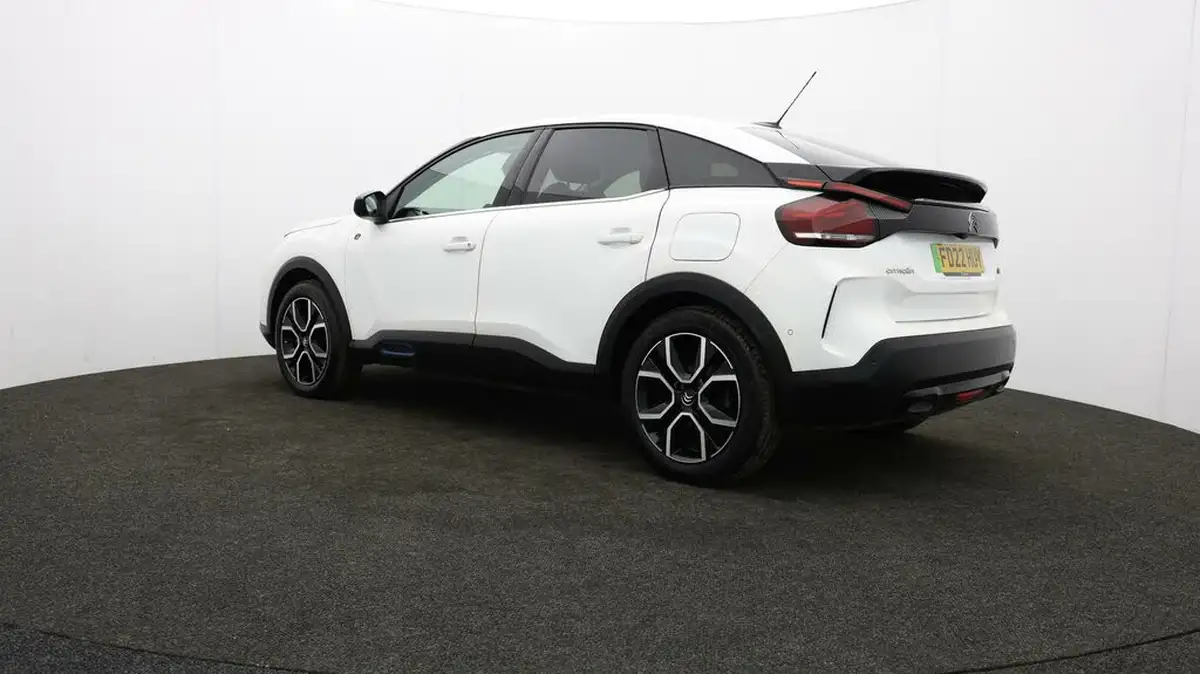 2022-citroen-c4-e-shine-plus-big-68