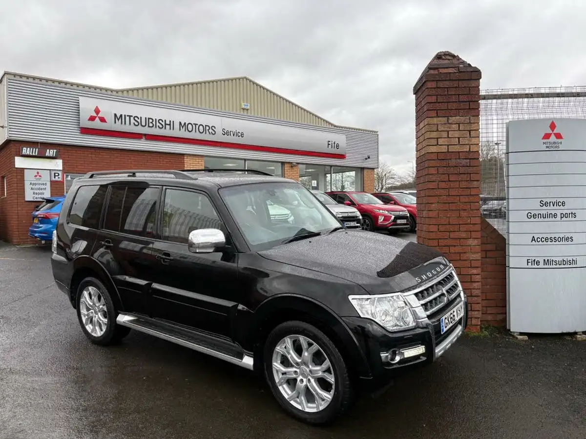 2016-mitsubishi-shogun-32td-sg5-big-0