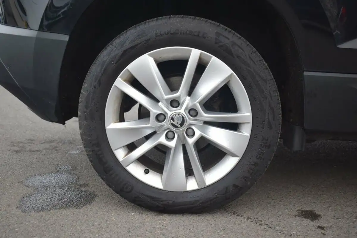 2021-skoda-karoq-15-tsi-se-technology-big-18