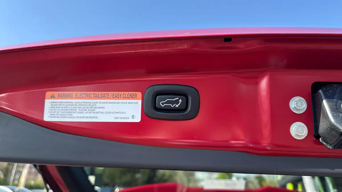 2019-mitsubishi-outlander-24-4h-phev-big-22