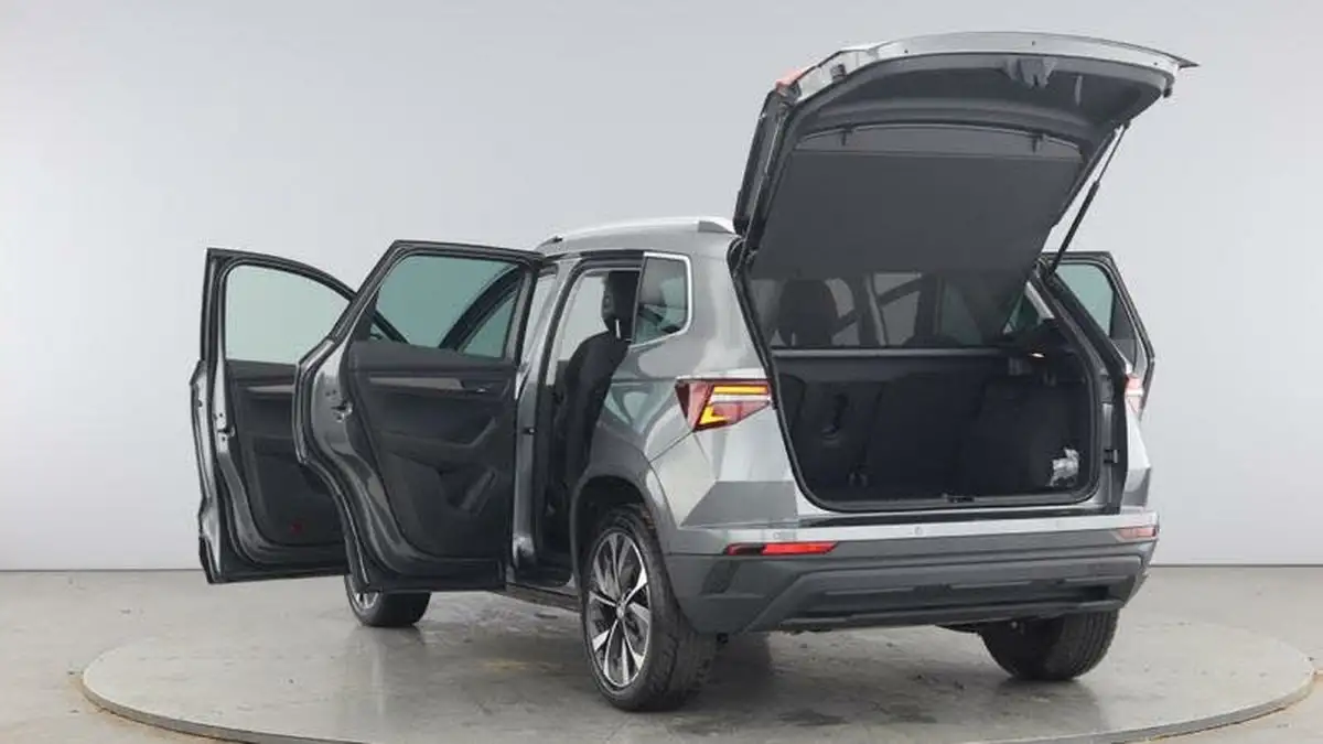 2024-skoda-karoq-15-tsi-se-l-dsg-big-10