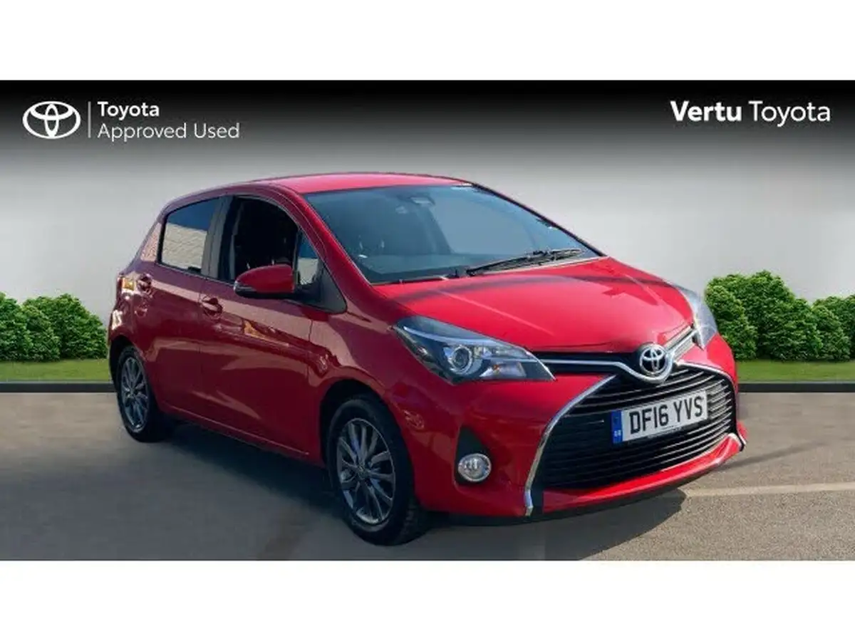 2016-toyota-yaris-133-icon-vvt-i-tss-5d-big-0