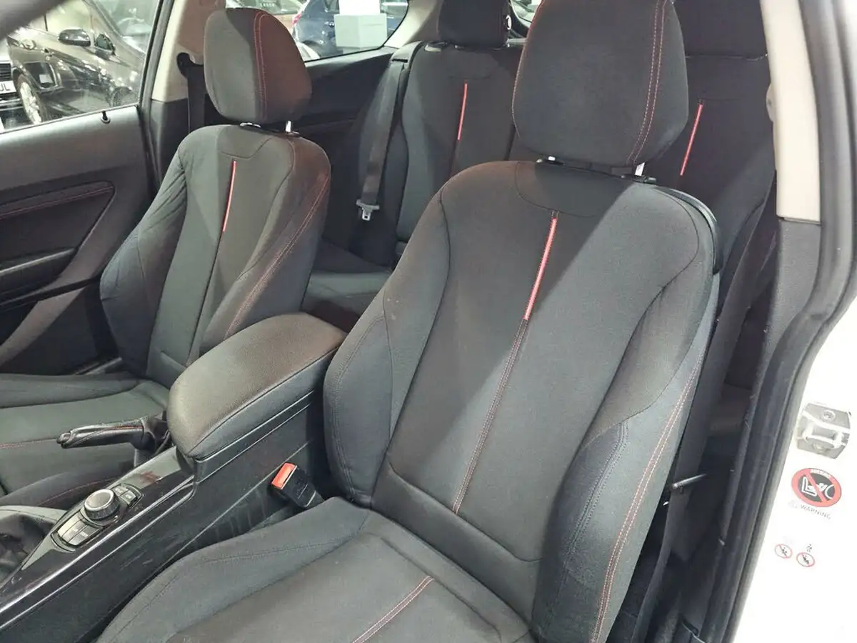 2014-bmw-1-series-16-116i-sport-ss-3d-big-17