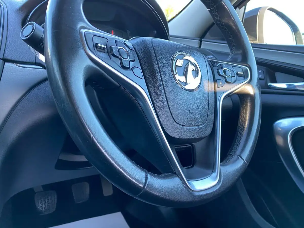 2017-vauxhall-insignia-20cdti-design-nav-ecoflex-blueinjection-ss-big-30
