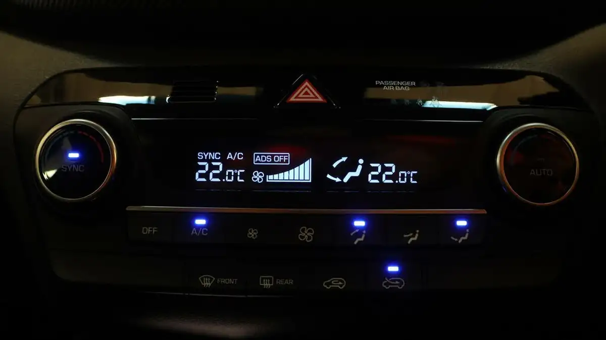 2018-hyundai-tucson-16-gdi-se-nav-big-11