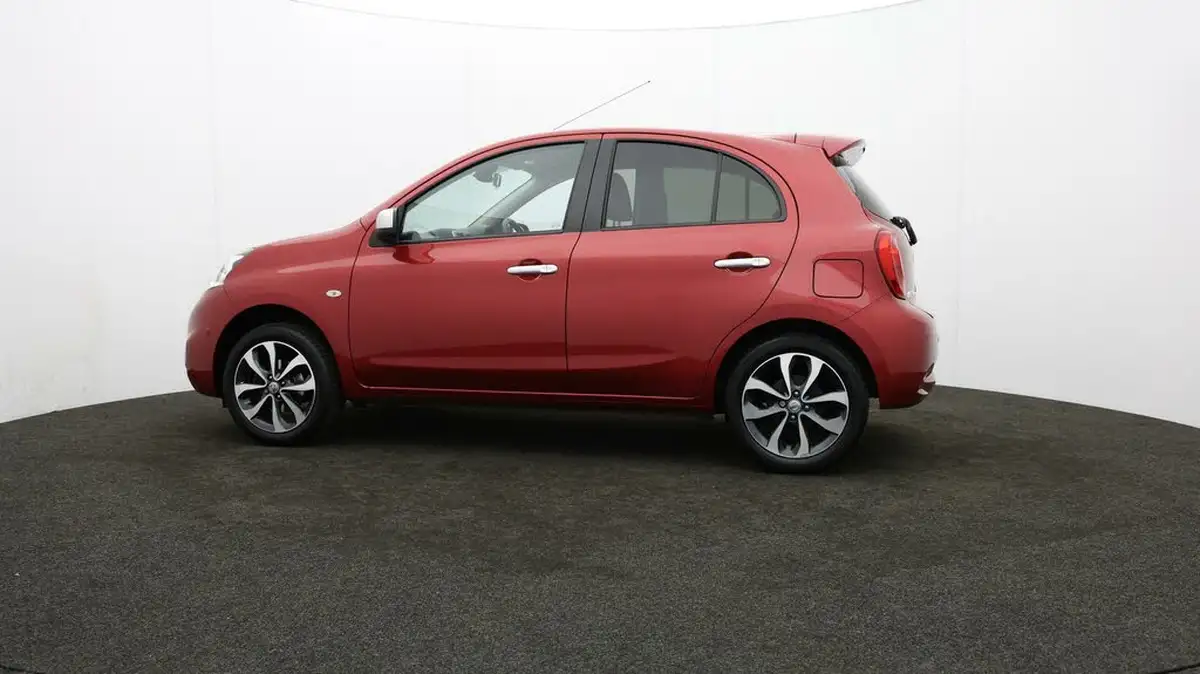 2017-nissan-micra-12-n-tec-big-62