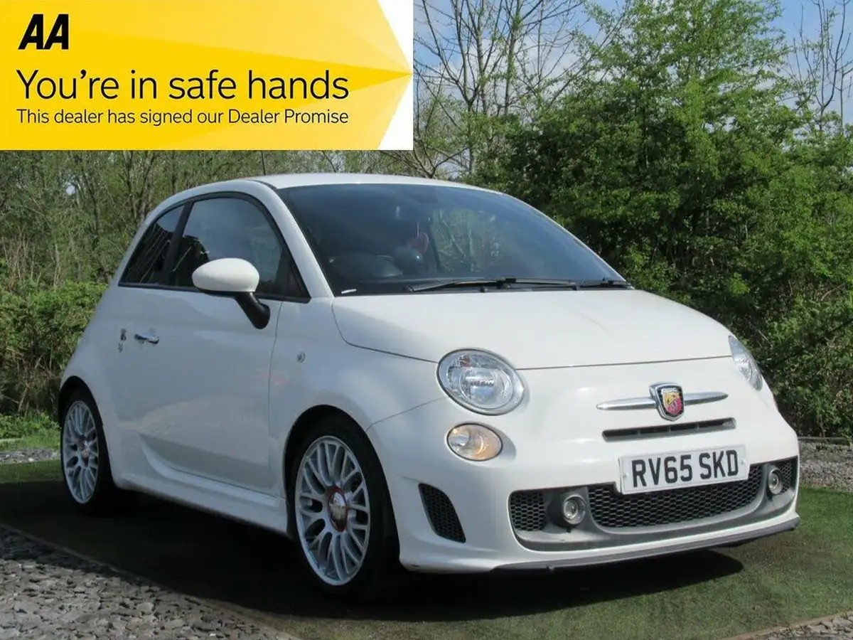 2015-abarth-500-14-tjet-595-turismo-160bhp-big-0