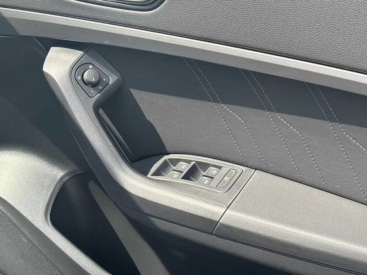 2024-seat-ateca-15-ecotsi-fr-sport-dsg-big-23