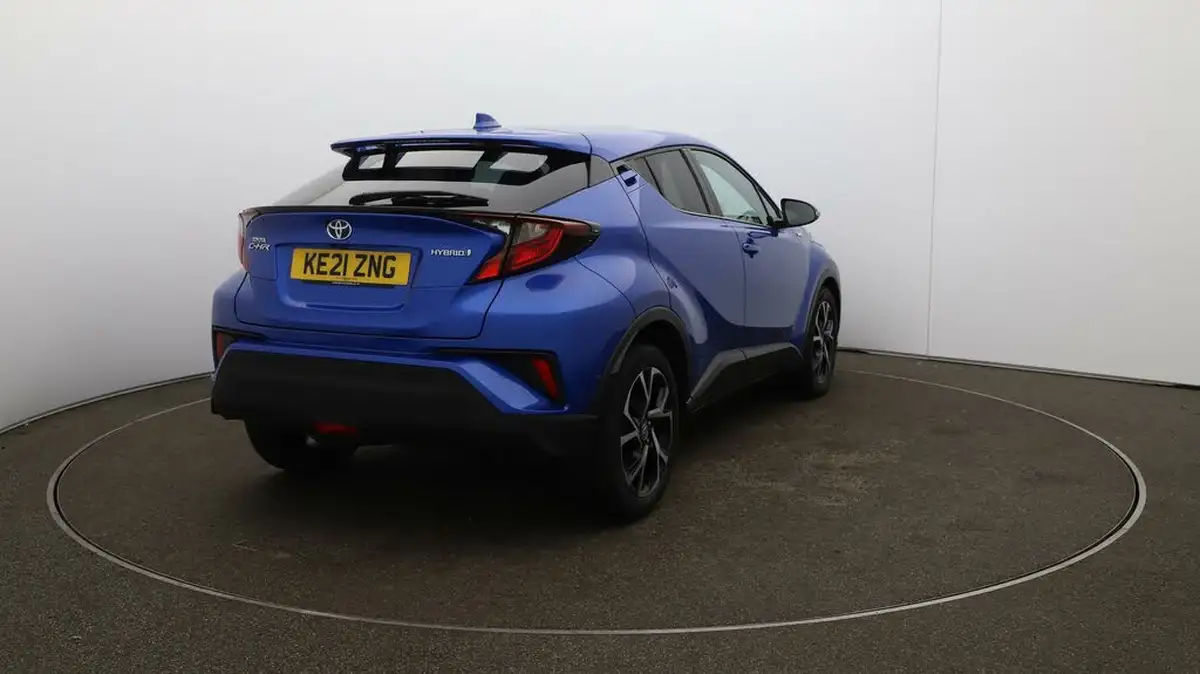2021-toyota-c-hr-18-vvt-i-design-big-48