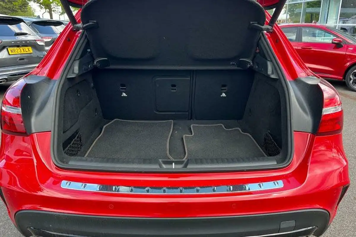 2019-mercedes-benz-gla-class-16-gla-180-amg-line-edition-7g-dct-big-20