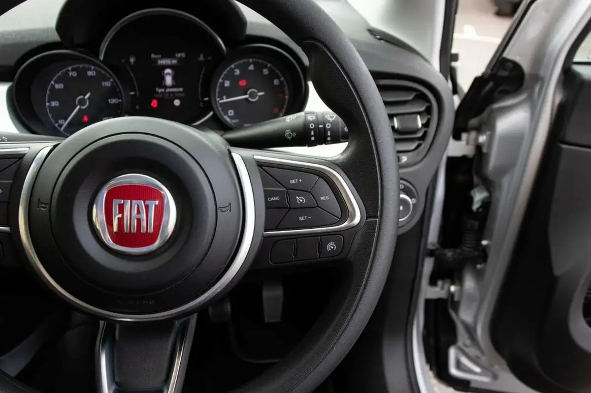 2021-fiat-500x-10-firefly-turbo-urban-big-19