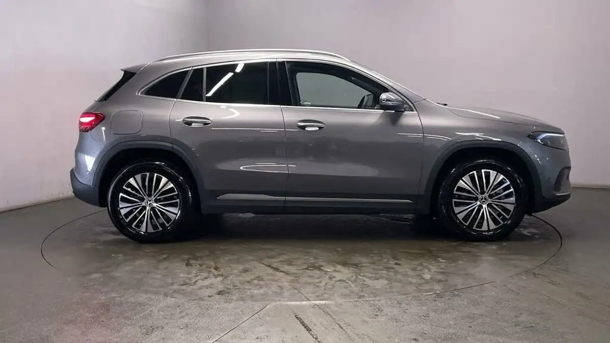 2024-mercedes-benz-eqa-e-eqa-250-sport-executive-big-8