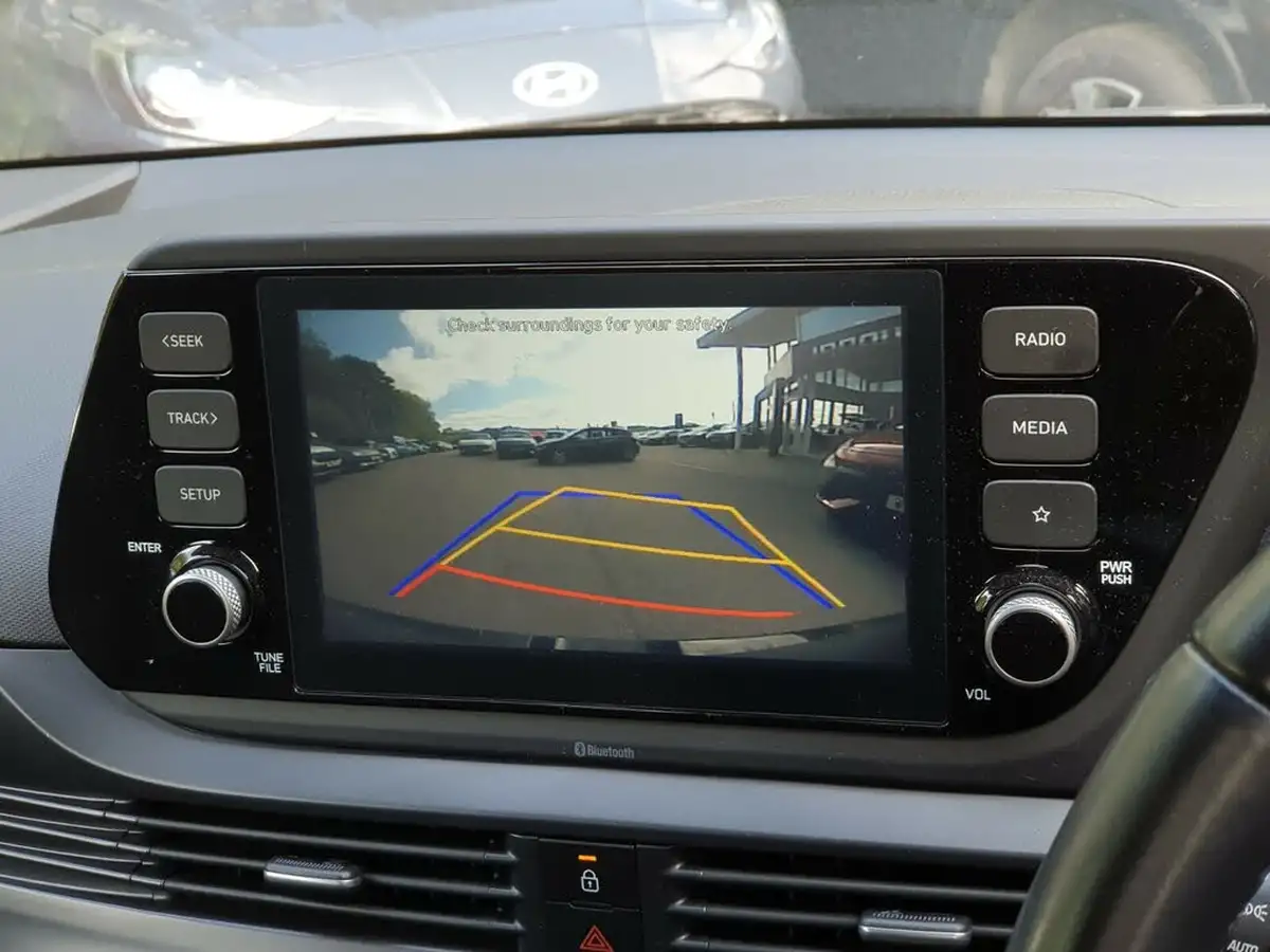 2022-hyundai-i20-10-t-gdi-element-big-17