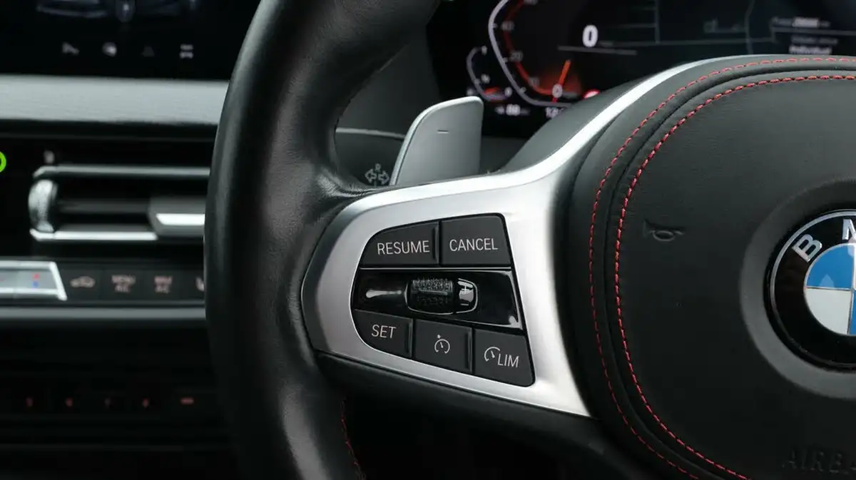 2021-bmw-1-series-20-128ti-lcp-big-22