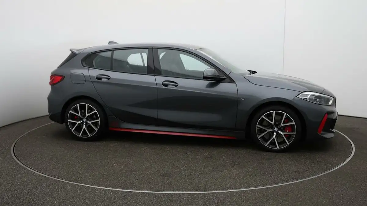 2021-bmw-1-series-20-128ti-lcp-big-39
